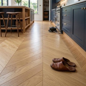 PARQUET MASSELLO SPINA FRANCESE - ROVERE FINALE LIGURE - TAGLIO 45° - OLIO CERA-53
